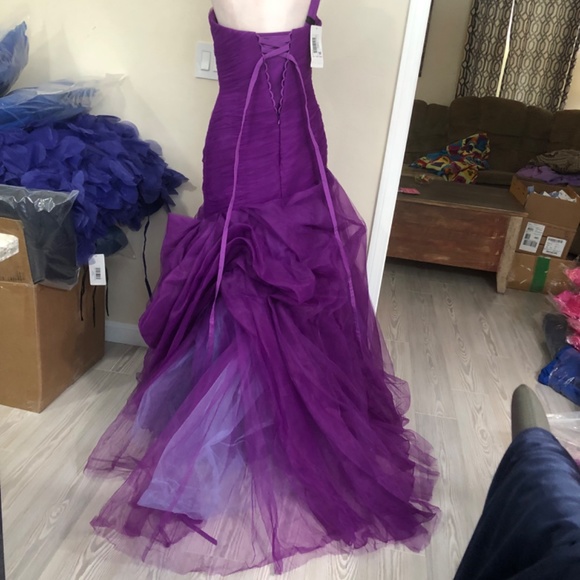 Mega tulle with side ruffles - Picture 6 of 11